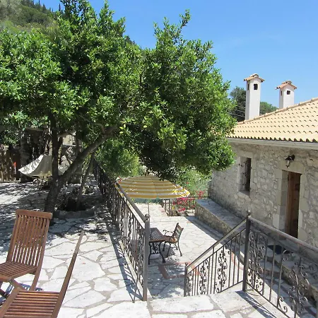 Villa Falcon Crest 1840 *