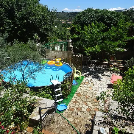 Villa Falcon Crest 1840 Asprogerakata